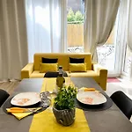 Апартаменты Piramide Romantic *