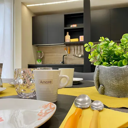 Piramide Romantic Rom