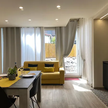 Piramide Romantic Apartment